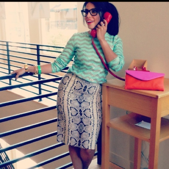 Meet your Posher, Dahlia - Picture 1 of 1